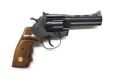 Revolver Holek vz. 241 r. 22 LR